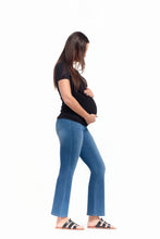 Load image into Gallery viewer, 30&quot; Maternity Slim Boot Jean w/ Bellyband in Tobias
