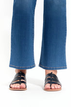 Load image into Gallery viewer, 30&quot; Maternity Slim Boot Jean w/ Bellyband in Tobias
