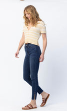 Load image into Gallery viewer, Khloe High Waisted Jeans
