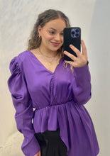 Load image into Gallery viewer, Paxton Purple Puff Sleeve Top
