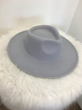 Load image into Gallery viewer, Fiona Fedora Hat
