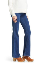 Load image into Gallery viewer, Safia Slim Bootcut Jeans
