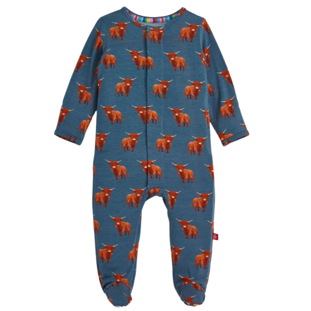 Word to Your Herd Modal Magnetic Footie